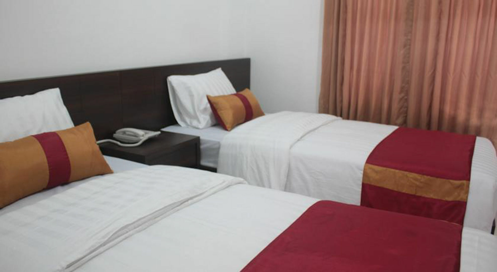 Bakung Sunset Hotel กูตา ภายนอก รูปภาพ