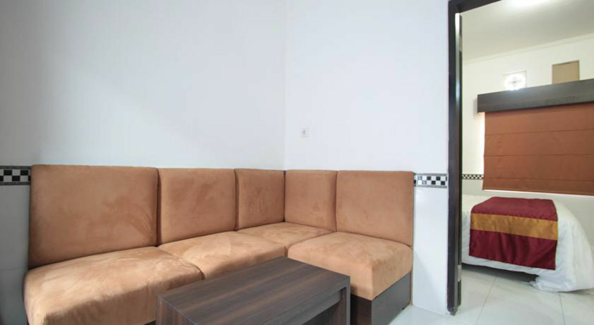 Bakung Sunset Hotel กูตา ภายนอก รูปภาพ
