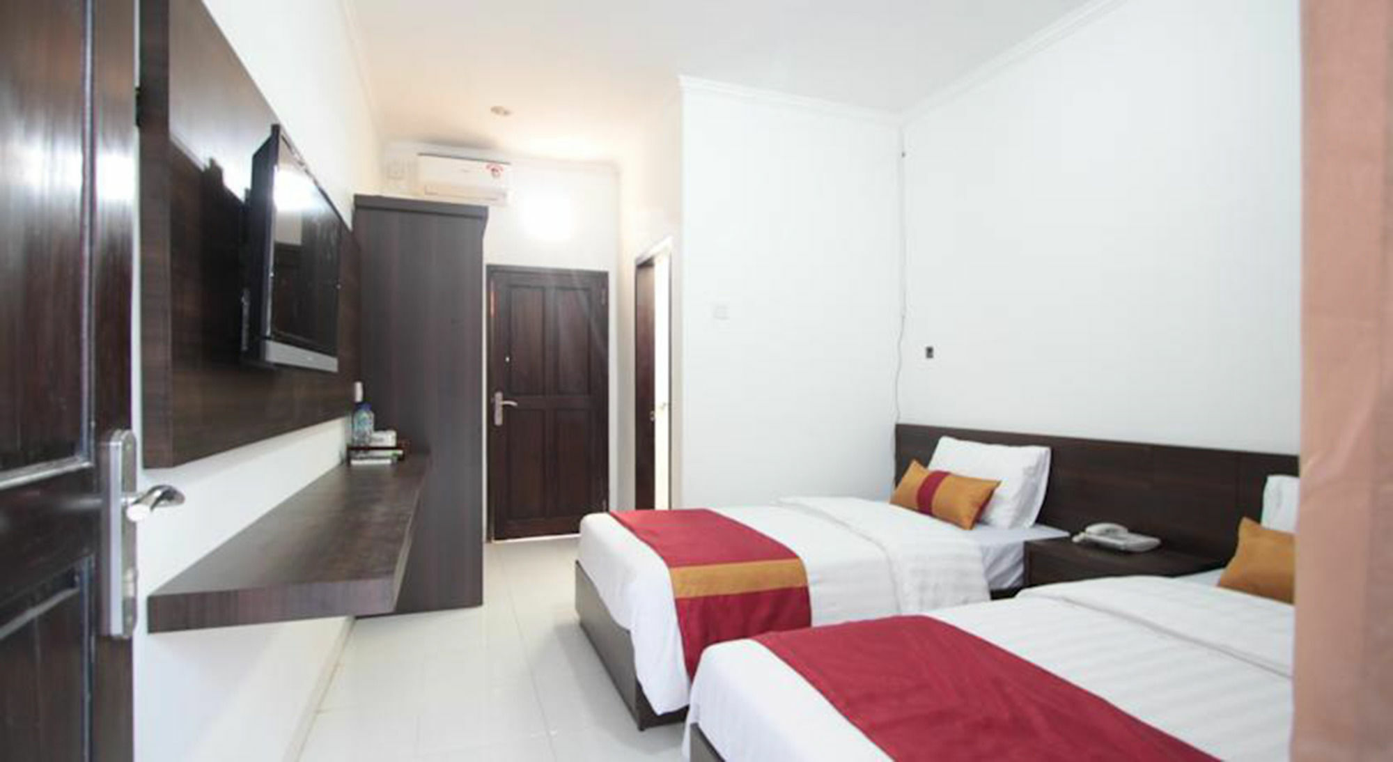 Bakung Sunset Hotel กูตา ภายนอก รูปภาพ